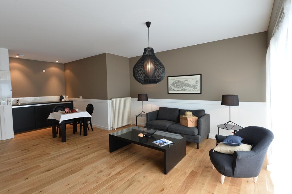 Gite Urbain Henri Et Joseph Lorient Bilik gambar
